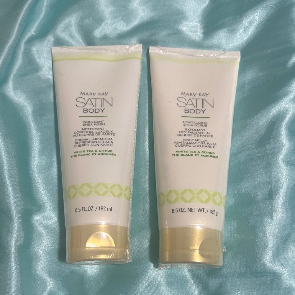 Mary Kay Satin Body White Tea & Citrus Indulgent Shea Wash and Shea Scrub